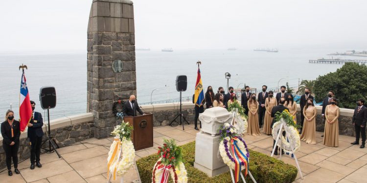 USM rinde homenaje a Federico Santa María en el 96° aniversario de su fallecimiento