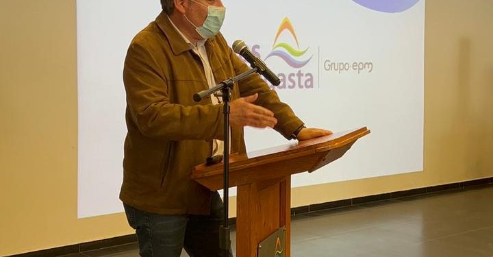 Diputado Venegas conoció planta desaladora: “Debemos abordar este tema para adelantarnos a la crisis ambiental”