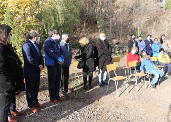 CABILDO: En la localidad de los Perales se dio el vamos de la  Clínica Móvil que se orientará en la atención de los sectores rurales de la comuna