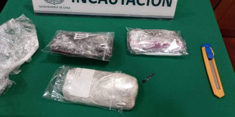 DETIENEN A PROFESOR QUE INTENTÓ INGRESAR DROGA A LA CÁRCEL DE PETORCA