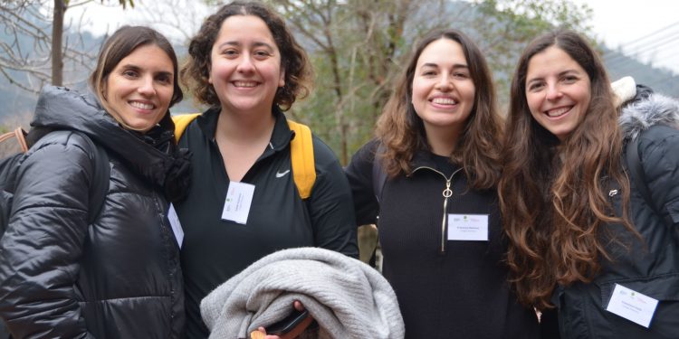 Docentes de Zapallar se capacitan en premiado programa ambiental estadounidense implementado por Fundación Ibáñez Atkinson.