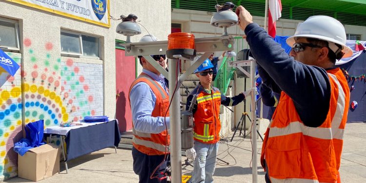 CGE y autoridades lanzan campaña “Volantín Seguro CGE” para prevenir accidentes relacionados a las redes eléctricas en Fiestas Patrias en Cabildo