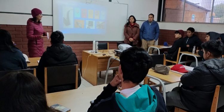 Capacitan a jóvenes estudiantes de zonas rurales en Gestión y Eficiencia Hídrica.