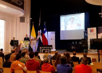 Seminario en Valparaíso destaca el potencial del hidrógeno verde para una matriz energética más sostenible.