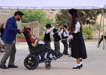 Escuela de Guayacán inauguró obras inclusivas para estudiantes en silla de ruedas y con movilidad reducida.