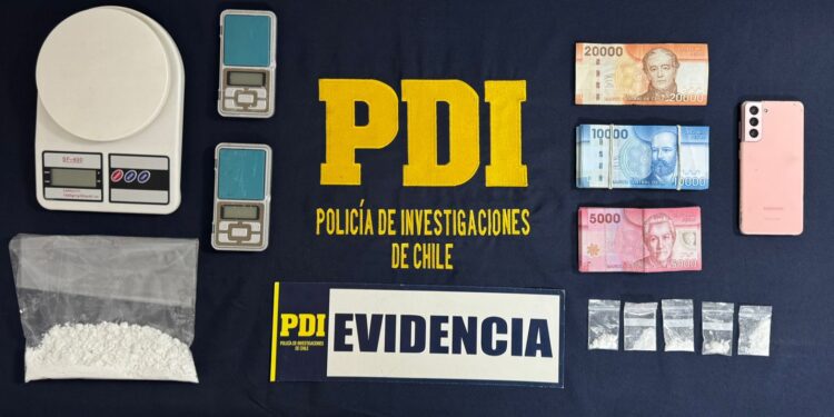 PDI detiene a imputado dedicado al robo de especies al interior de vehículos en Concón